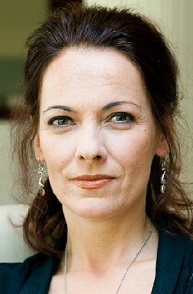 Sylvia Hamvasi